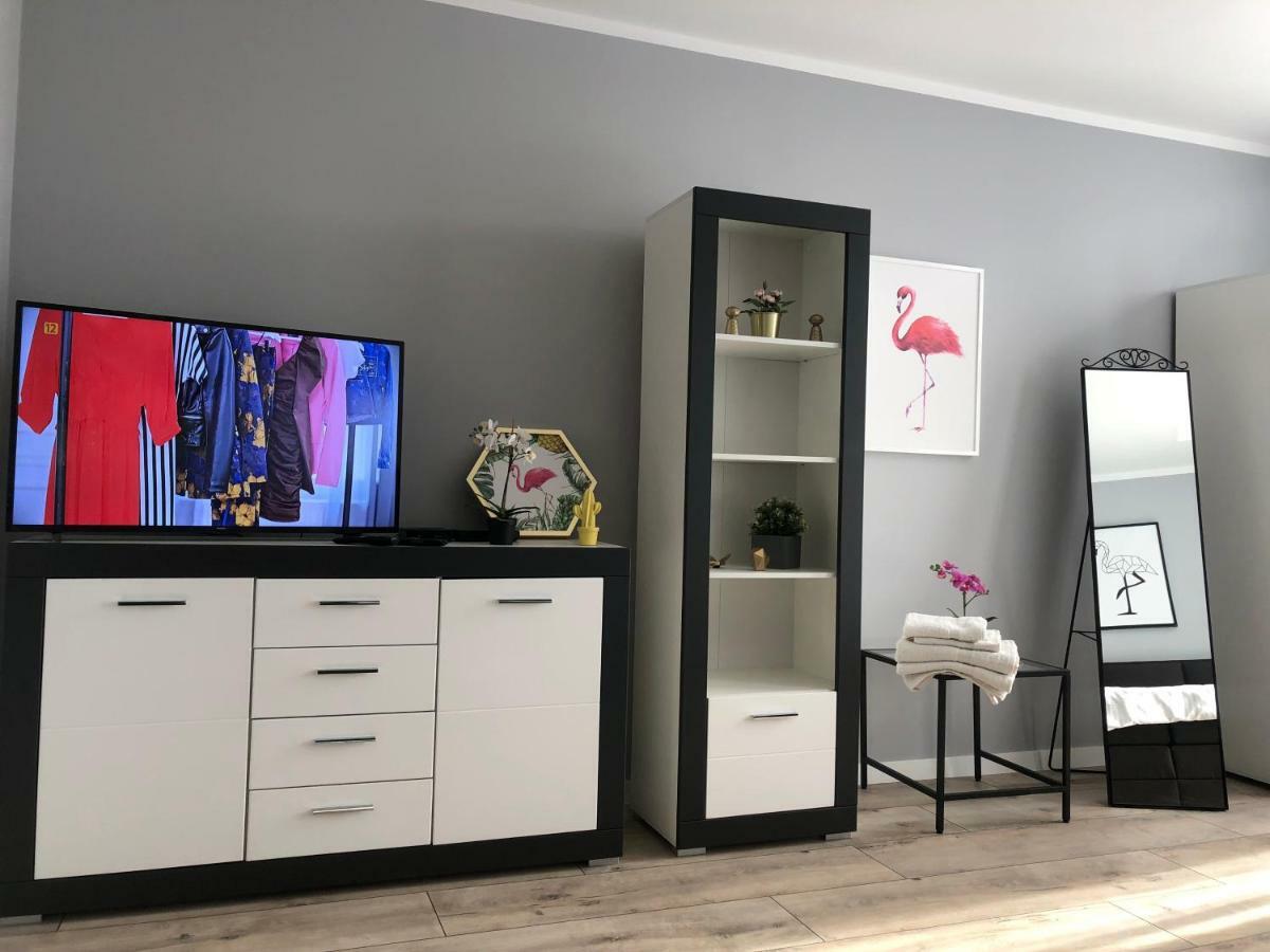 Apartament Flaming Z Balkonem - Scisle Centrum Naprzeciwko Pkp I Pks - Self Check In - Darmowy Parking - Pozne Wymeldowanie - Wystawiamy Fv Opole Ngoại thất bức ảnh