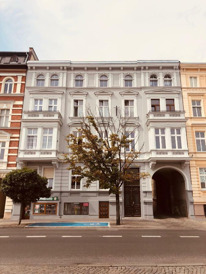 Apartament Flaming Z Balkonem - Scisle Centrum Naprzeciwko Pkp I Pks - Self Check In - Darmowy Parking - Pozne Wymeldowanie - Wystawiamy Fv Opole Ngoại thất bức ảnh