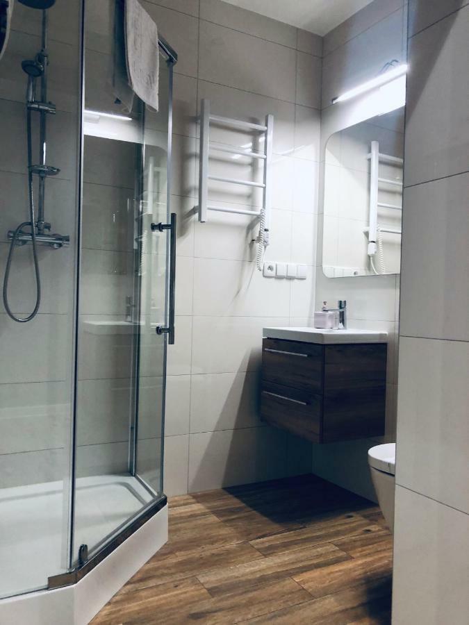 Apartament Flaming Z Balkonem - Scisle Centrum Naprzeciwko Pkp I Pks - Self Check In - Darmowy Parking - Pozne Wymeldowanie - Wystawiamy Fv Opole Ngoại thất bức ảnh